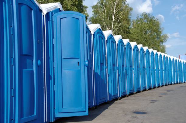 Best Luxury portable toilet rental  in Crothersville, IN